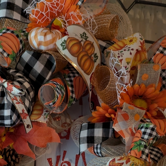 Happy Fall Y'all large wreath - Picture 10 of 10